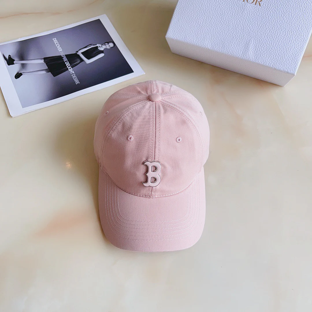 Balenciaga - Новая бейсболка в форме буквы B - Цвет ZP3
