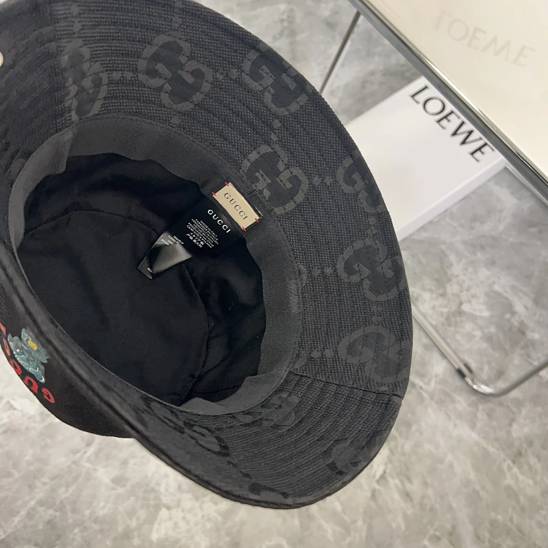 Панама Gucci с рисунком медведя - черная