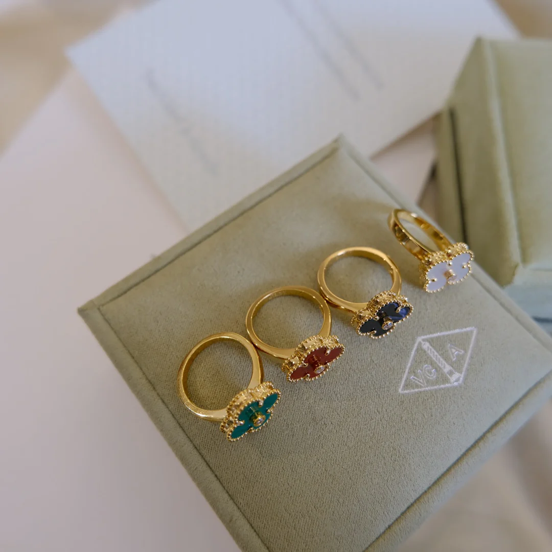 VCA - Кольцо - Изображение из коллекции