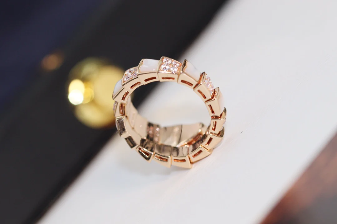 Кольцо Bvlgari - 36