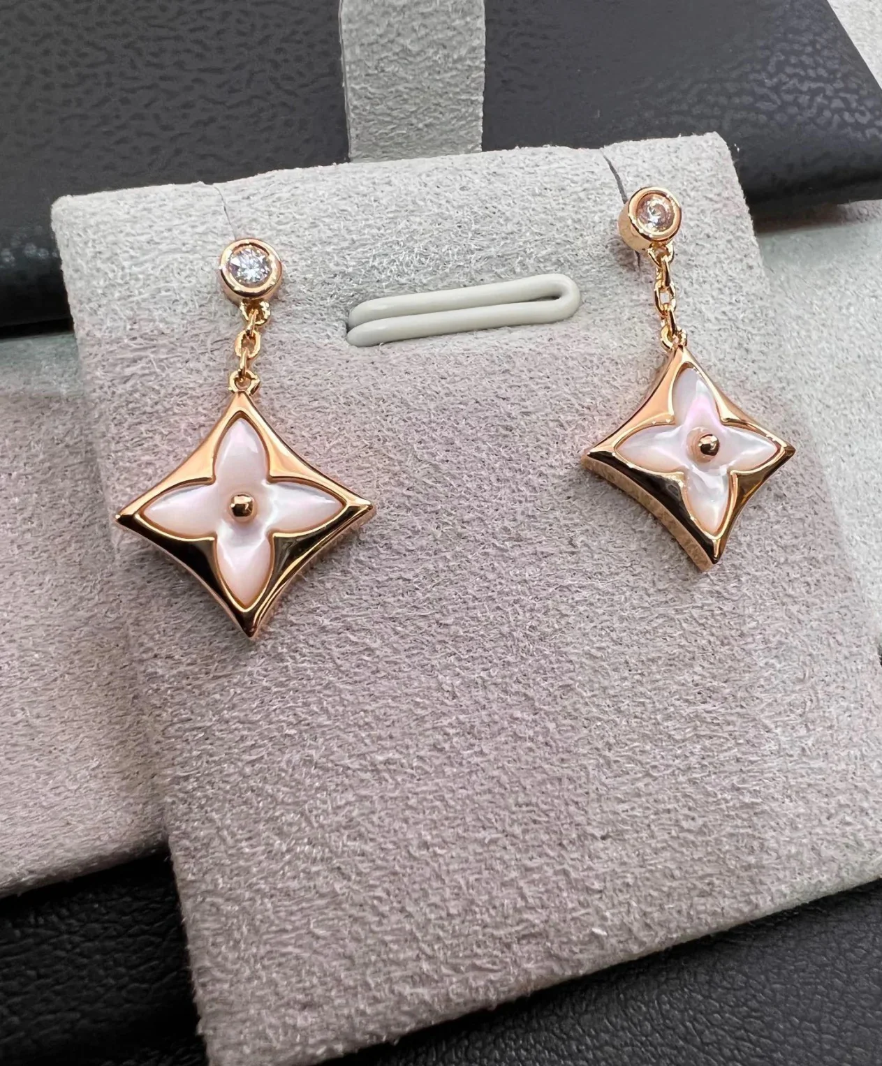 LV - Серьги 040