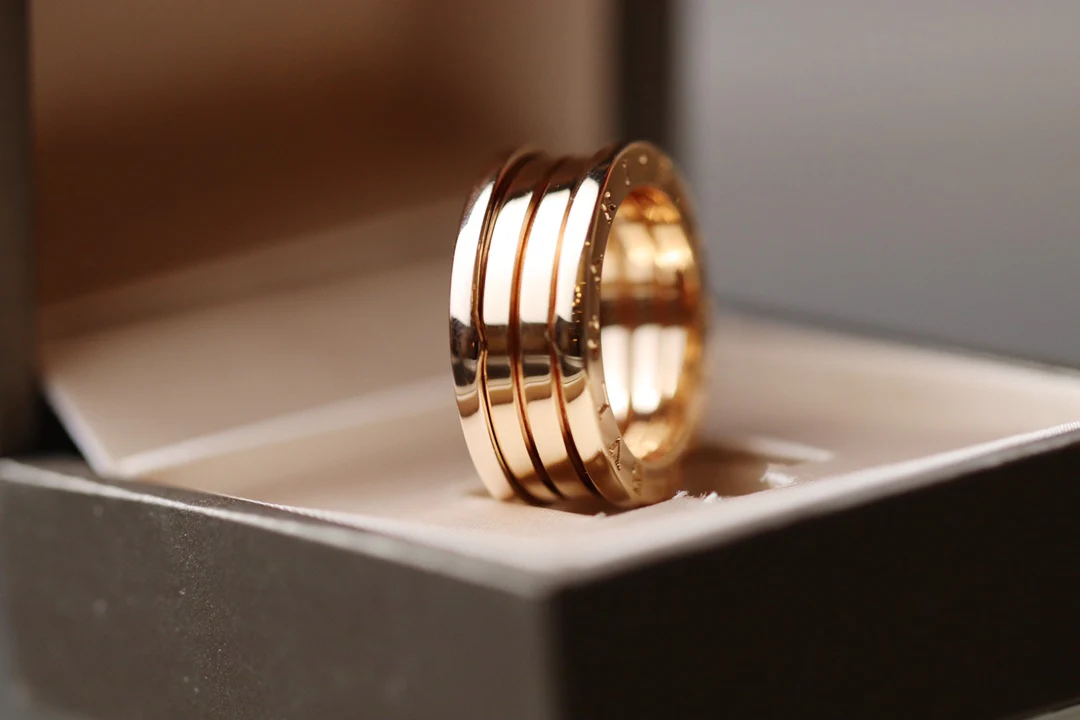 Кольцо Bvlgari 004