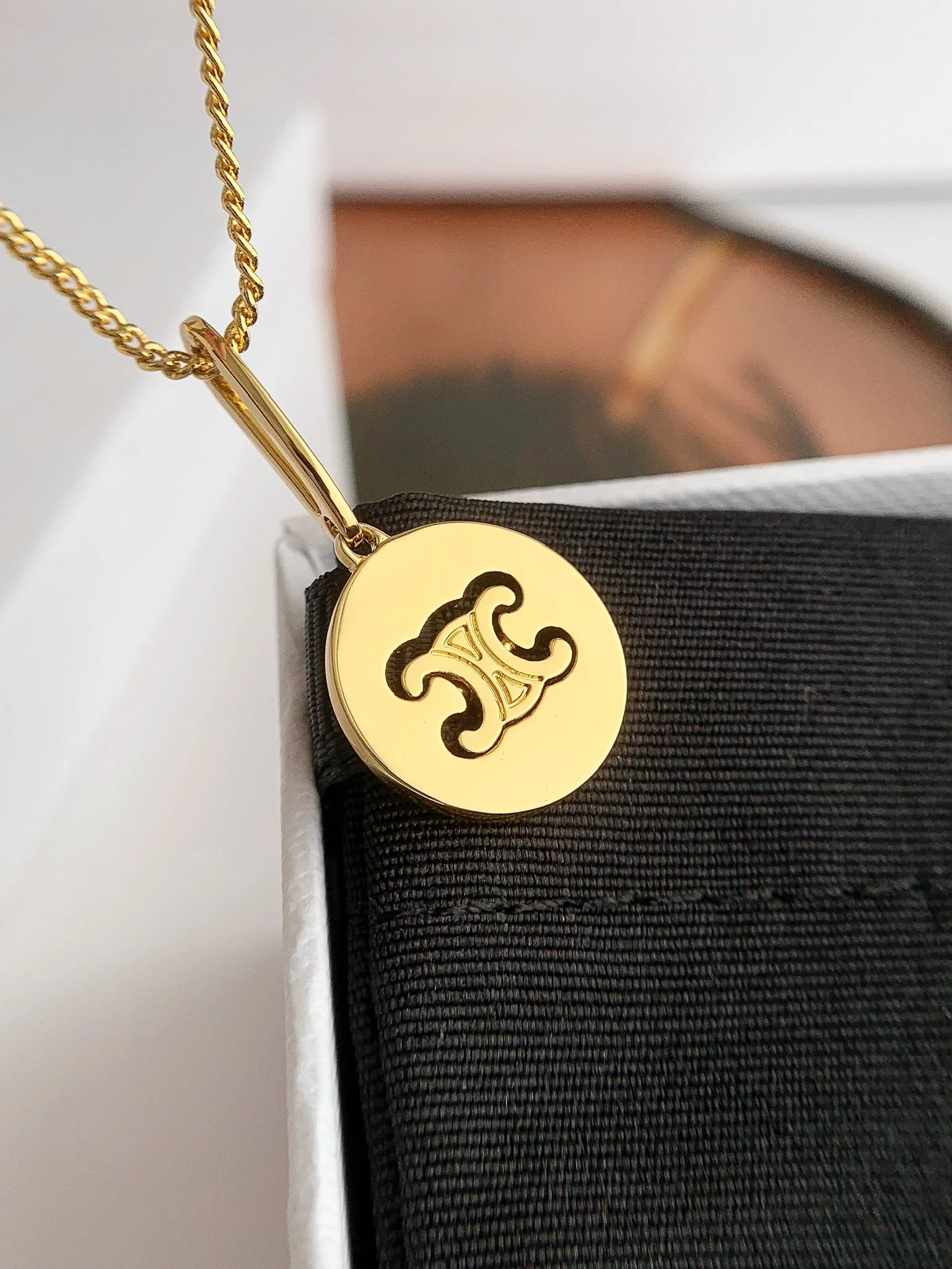 Celine - Колье 098