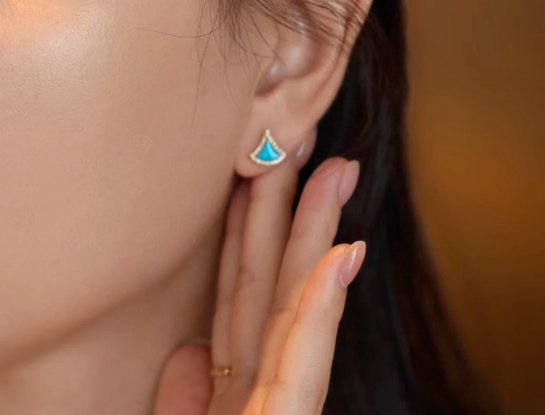 Серьги Bvlgari 012