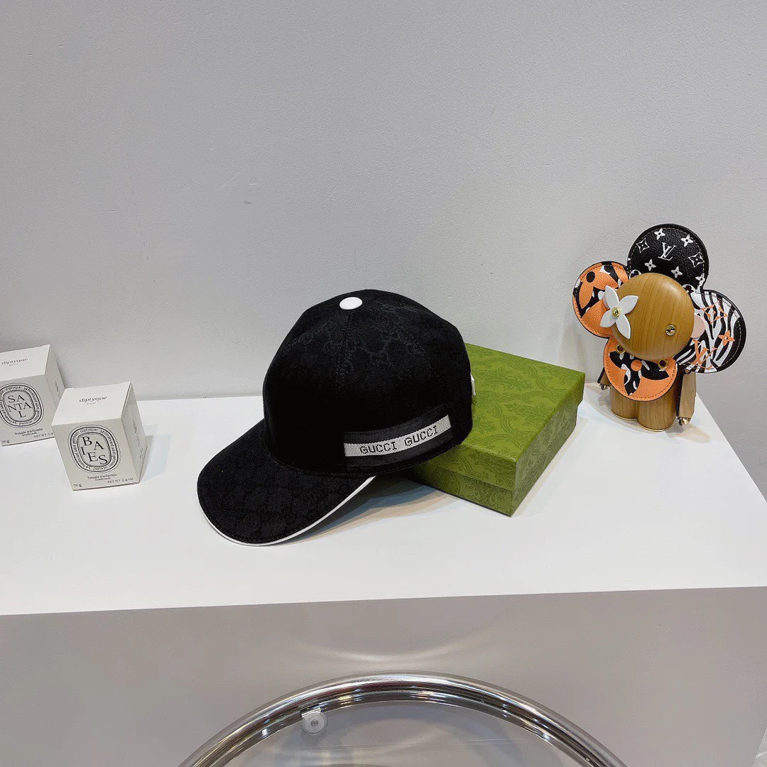 Gucci - Новая бейсболка с вышитой двойной буквой G - Черная