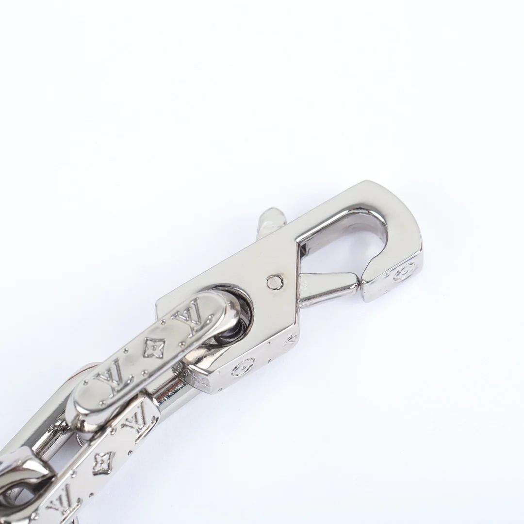 Браслет LV - 13