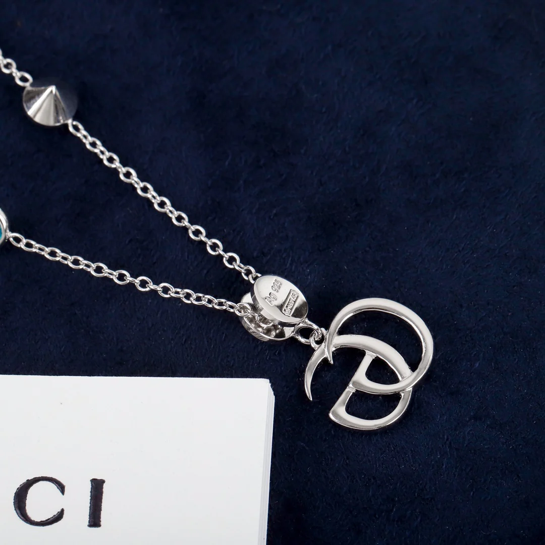 Gucci - Колье 008