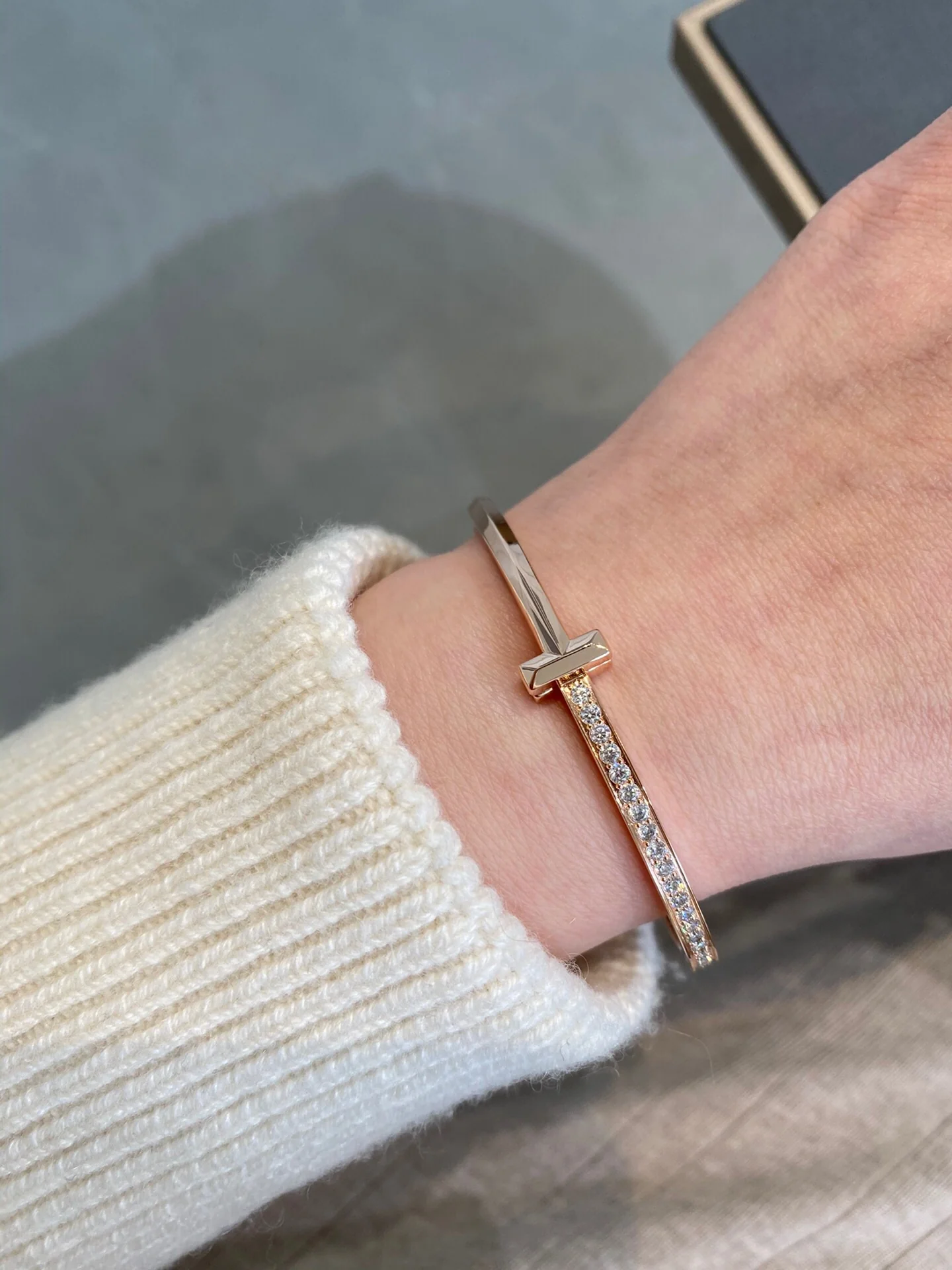 Браслет Tiffany 030T с бриллиантами, золото.