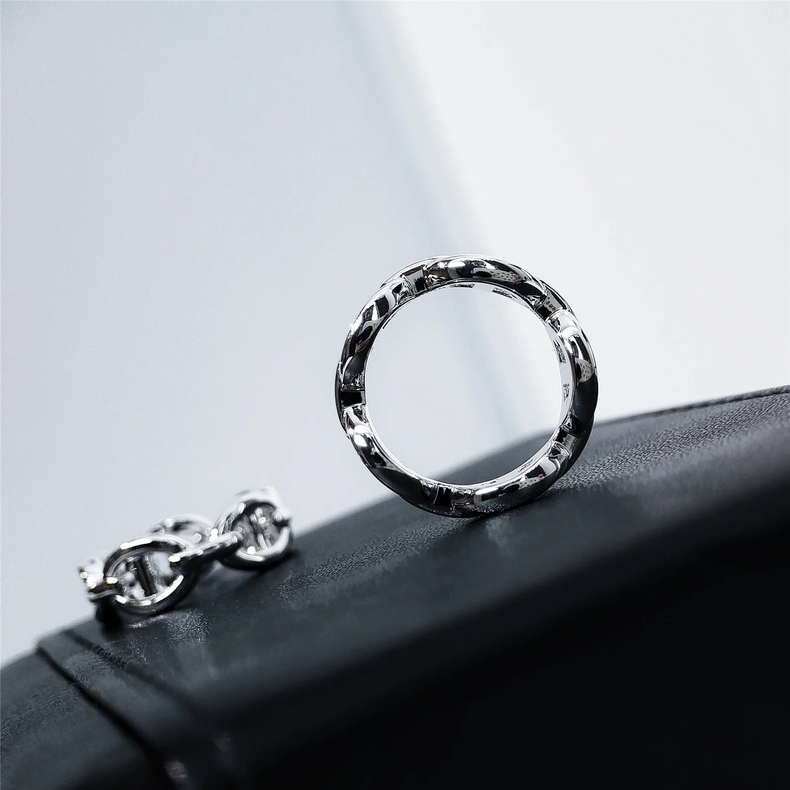 Кольцо Гермеса 053