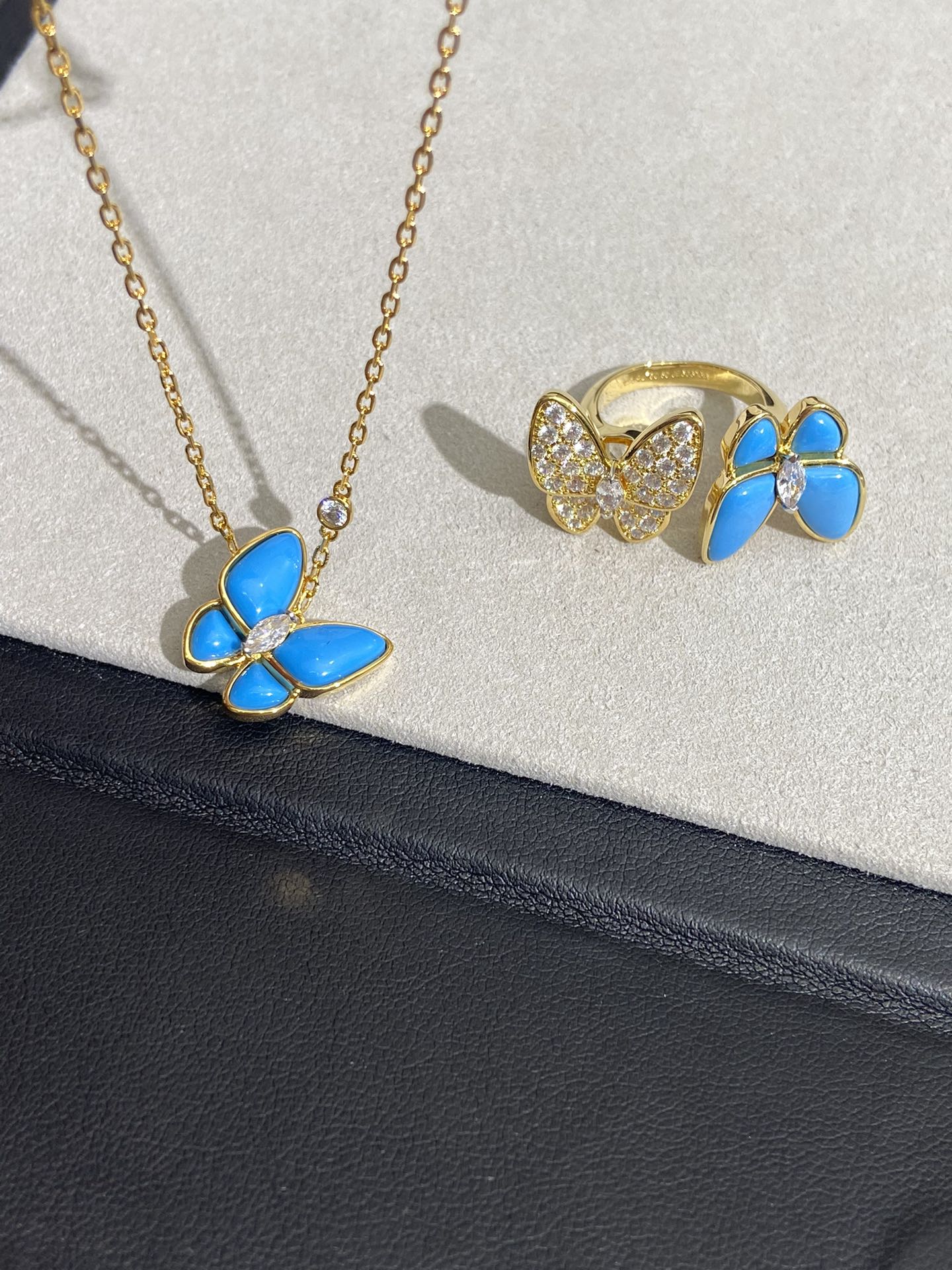 Van Vek - Колье 020