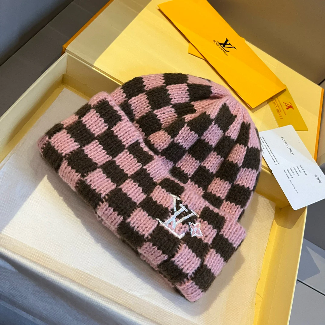 Вязаная шапка LV Damier — розово-коричневый