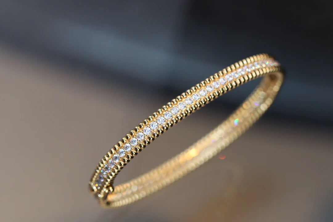 VCA-Браслет-1