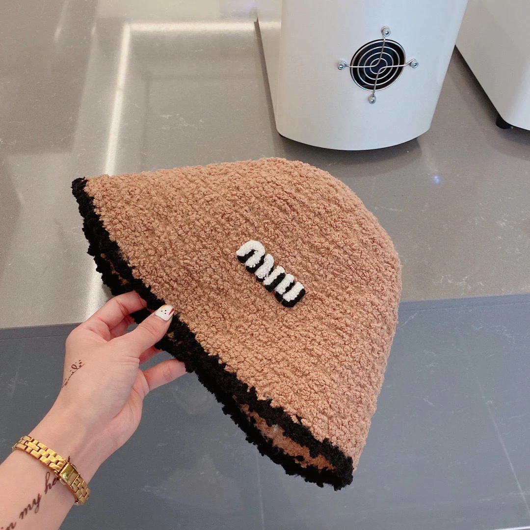 Miu Miu - Вязаная рыбацкая шапка - Абрикосовый цвет - 2 шт.