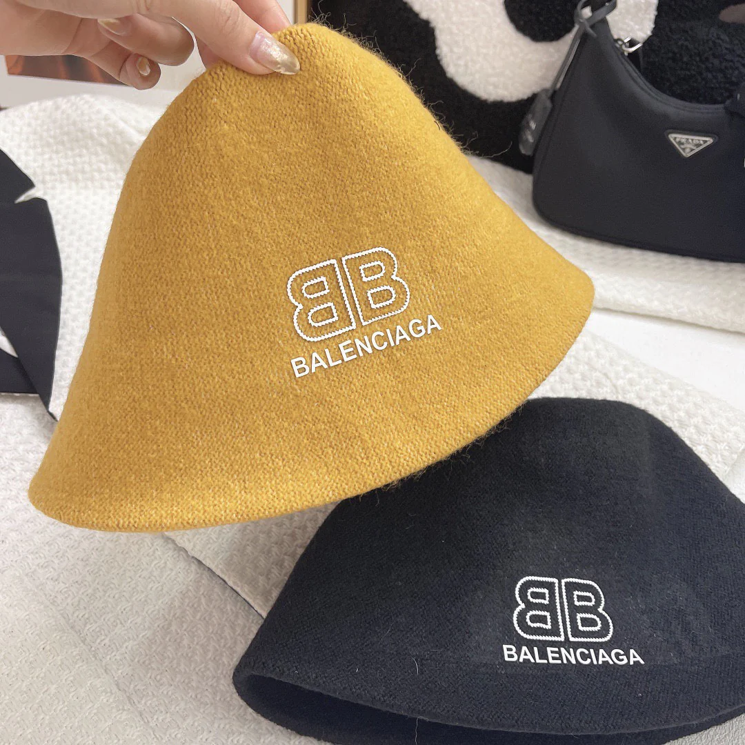 Balenciaga - Шерстяная панама