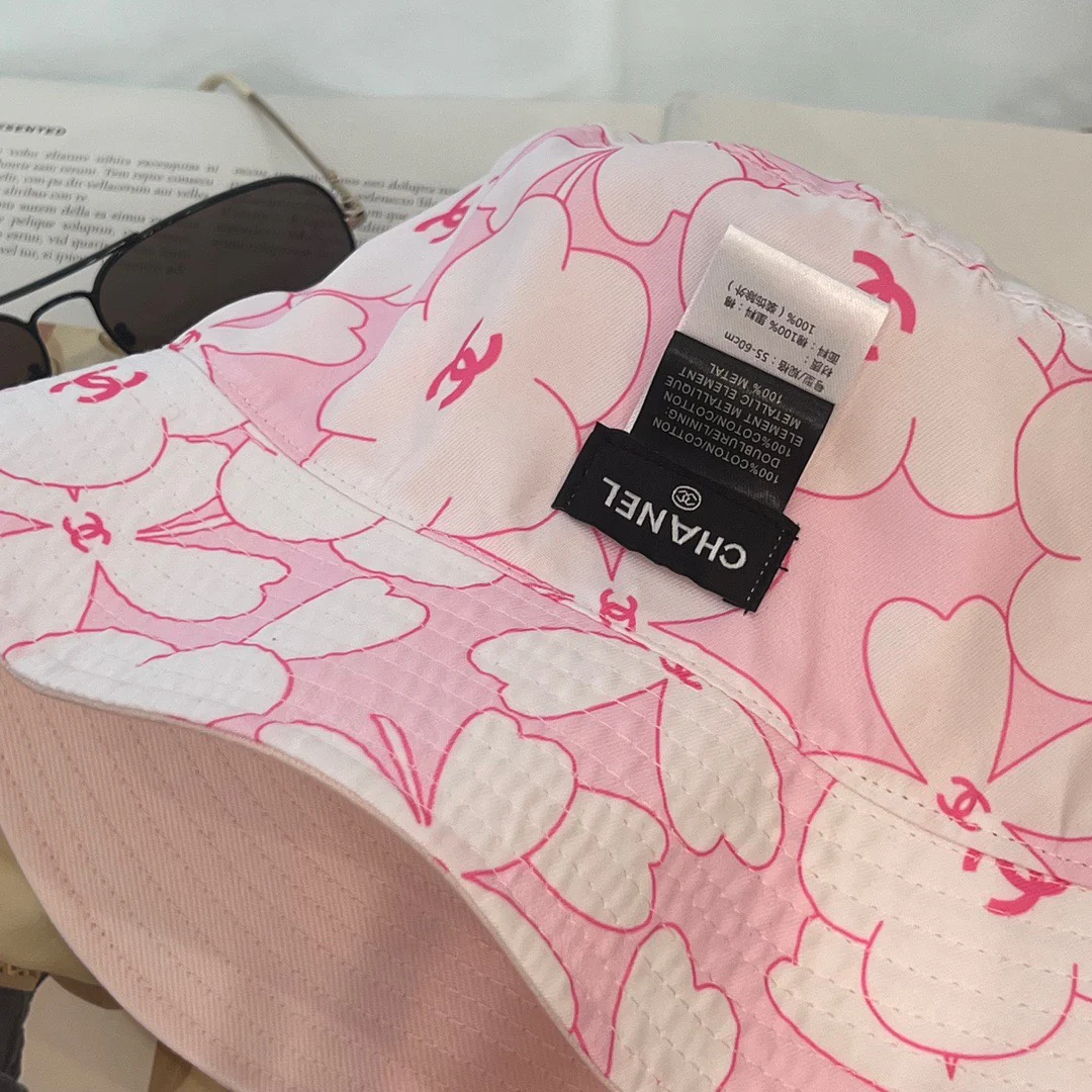 Chanel - Рыбацкая шляпа ручной работы, расшитая пайетками - Розовая