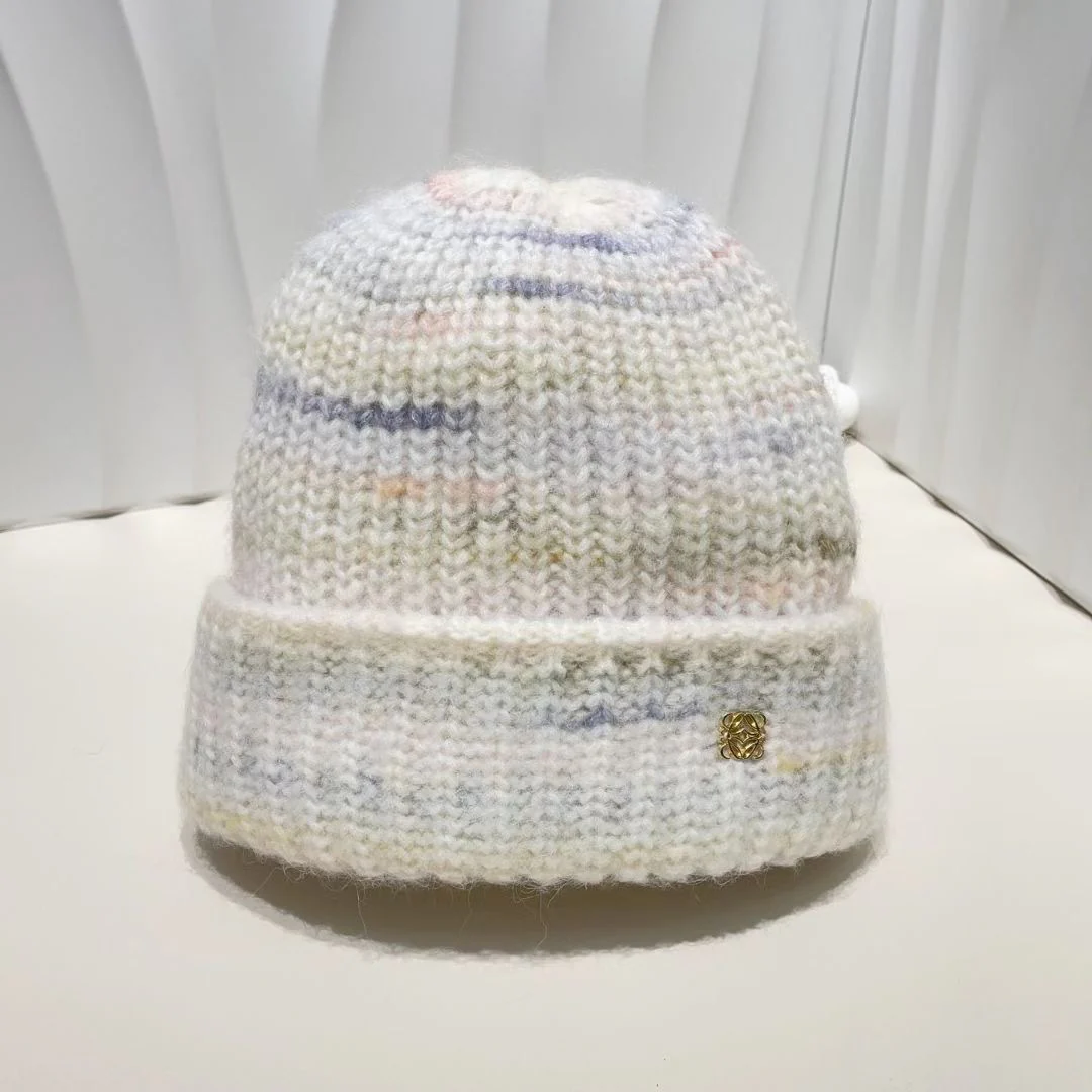 LOEWE - Простая вязаная шапка крупной вязки