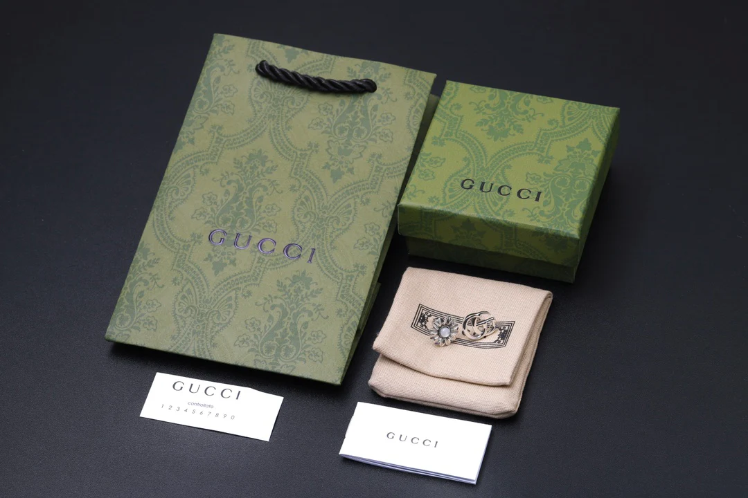 Серьги Gucci 025