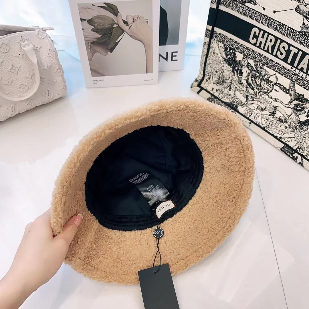 Gucci - Панама из овчины