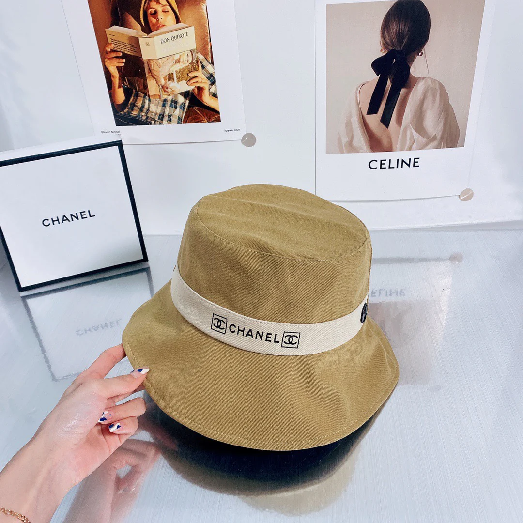 Новая рыбацкая шляпа Chanel 2022 года
