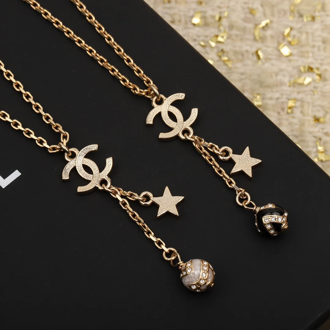 Колье Chanel 437