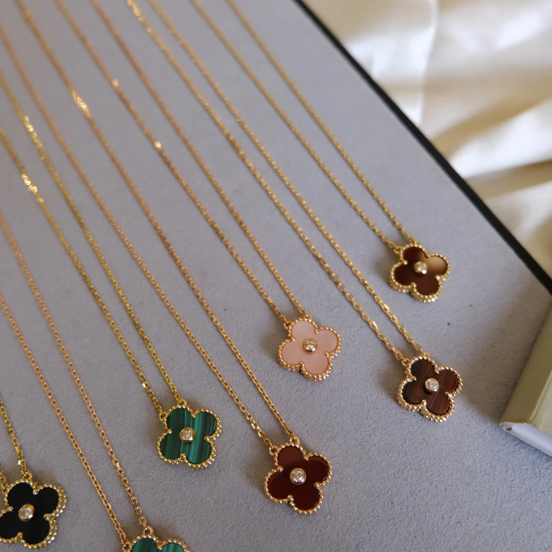 Van Vek - Колье 071