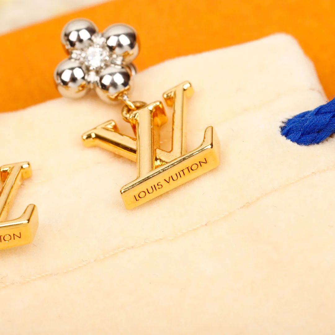 Серьги LV 004