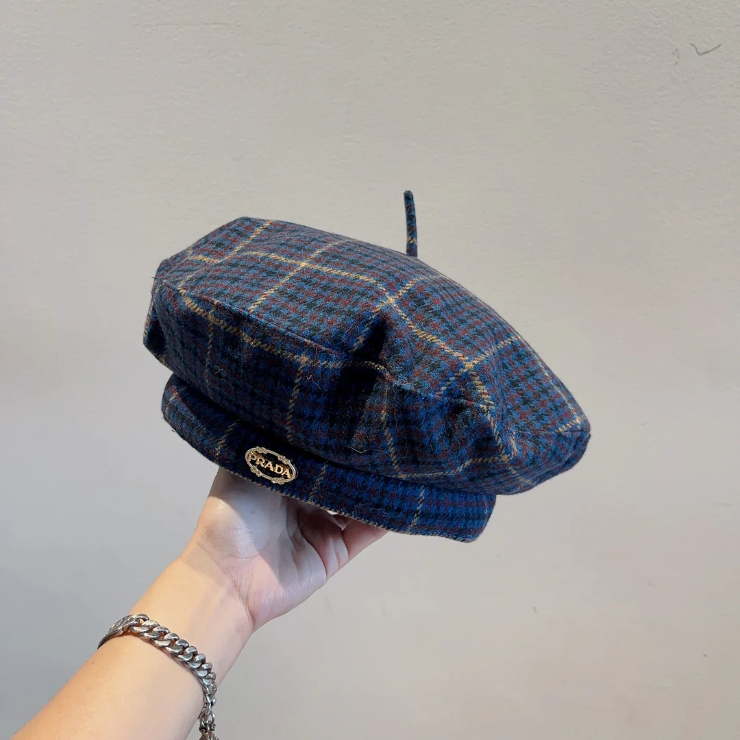 Prada - Ретро клетчатый берет осенне-зимнего сезона - синий