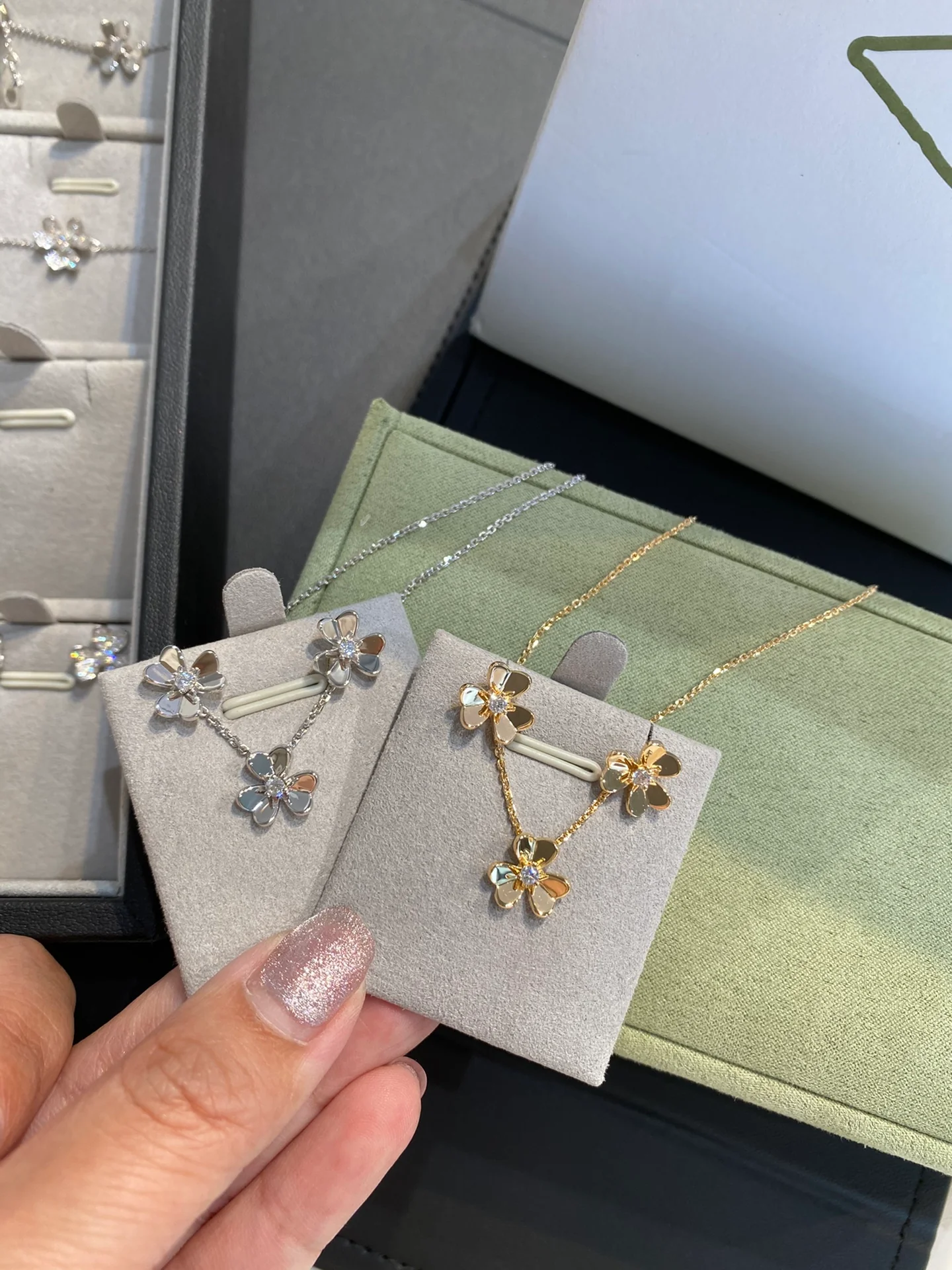 VCA-Ожерелье-70