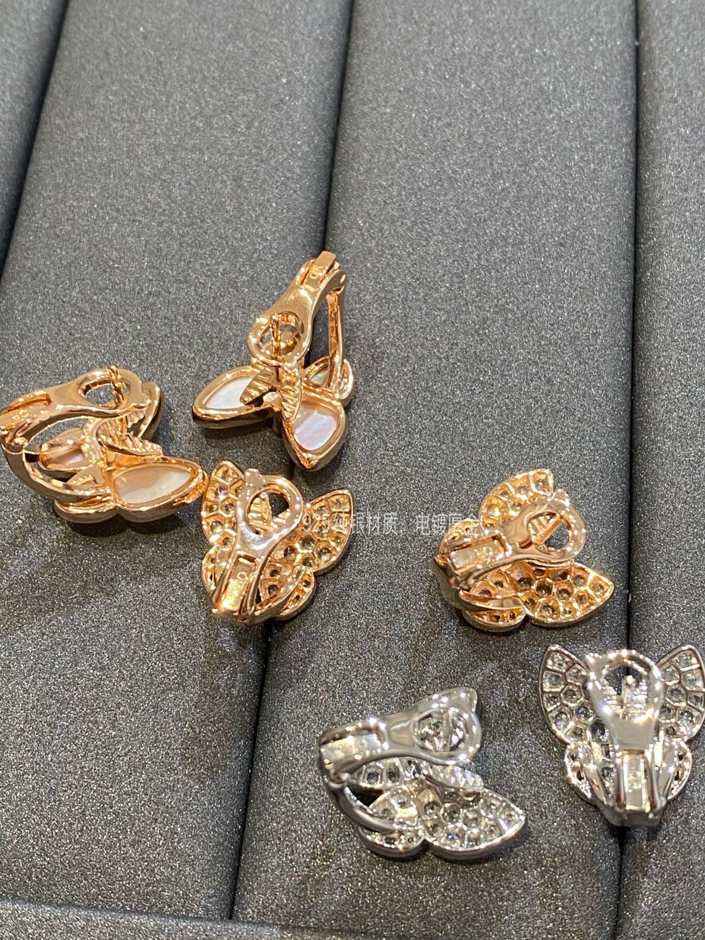 Серьги VCA 066