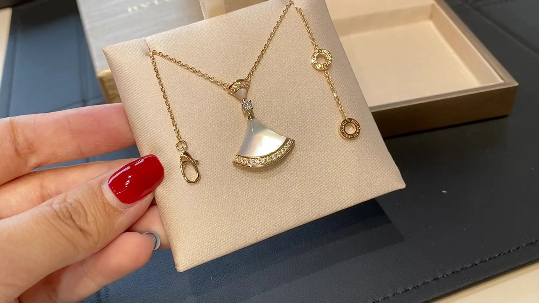 Колье Bvlgari - Изображение из коллекции - 11