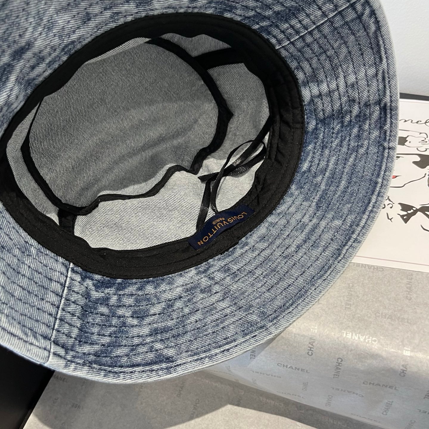 LV - Простая джинсовая панама