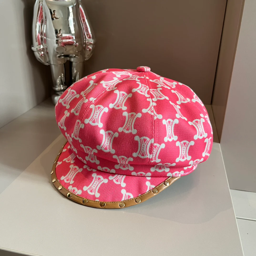 Celine - Новая шляпа художника с монограммой - Розовая