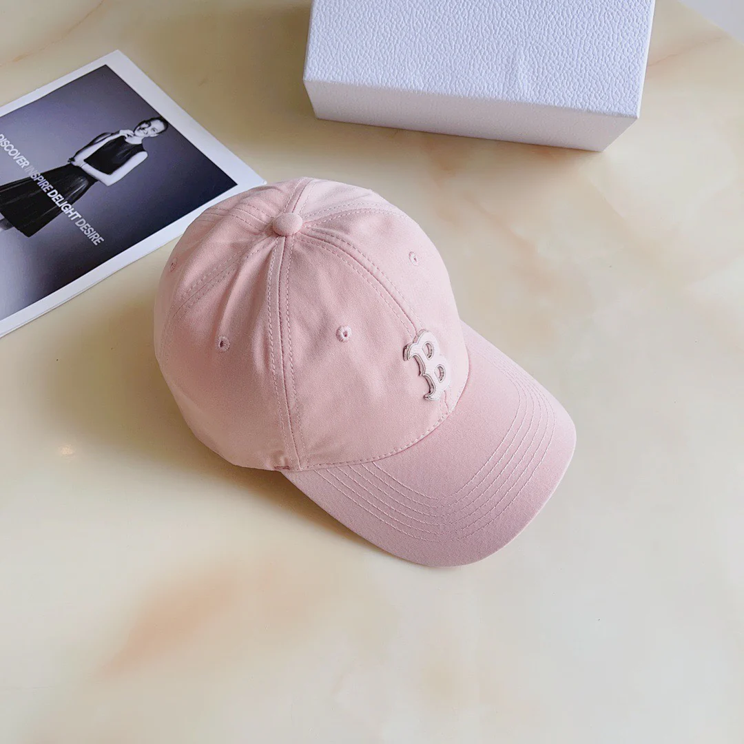 Balenciaga - Новая бейсболка в форме буквы B - Черная