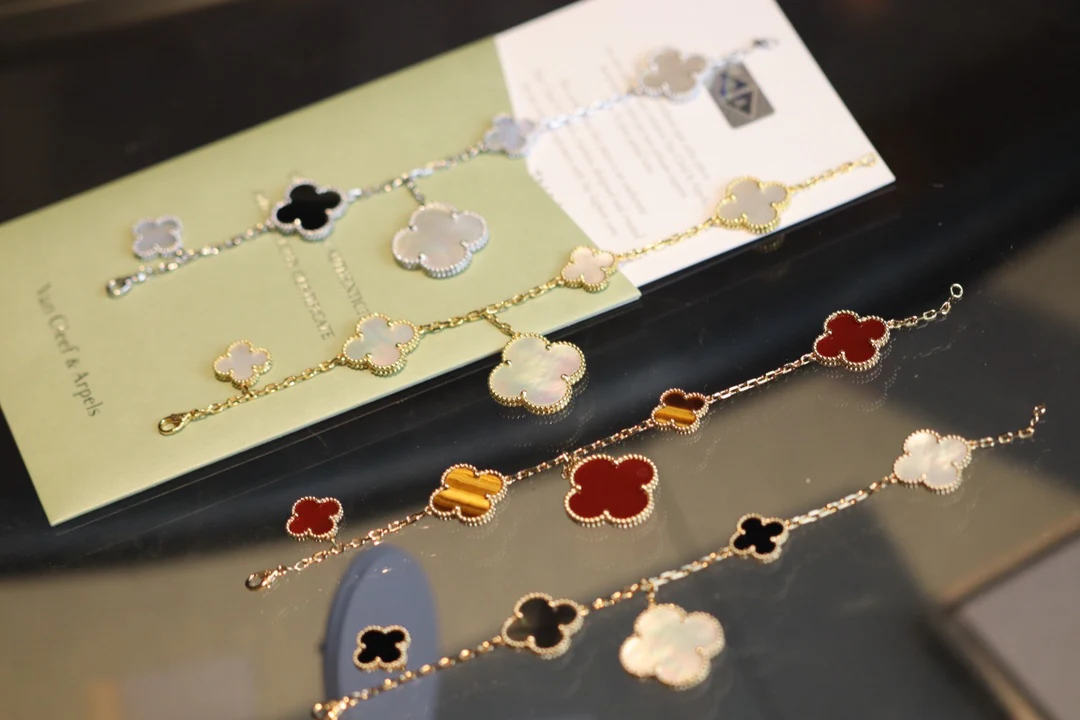 Van Vek - Браслет 073