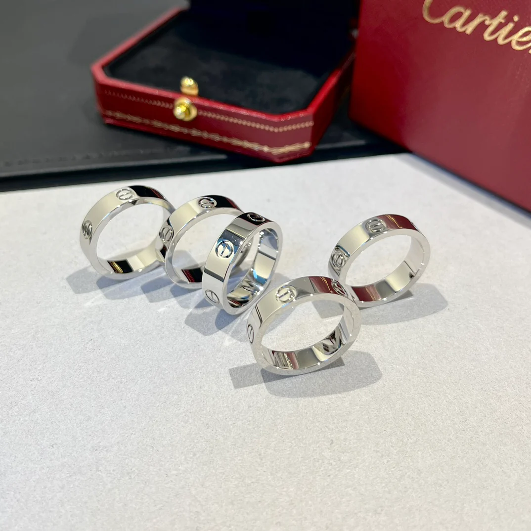 Кольцо Cartier 018