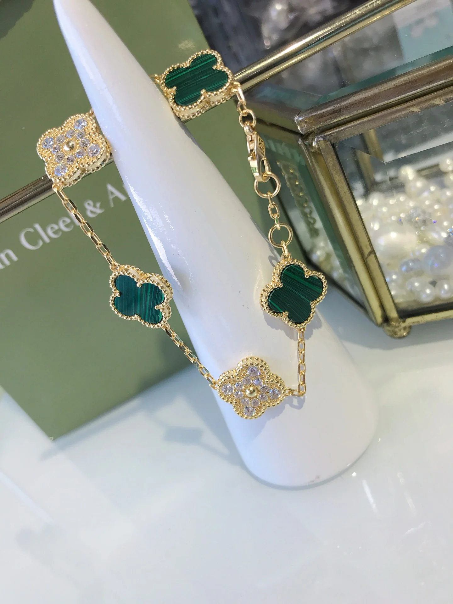 Браслет VCA - 30