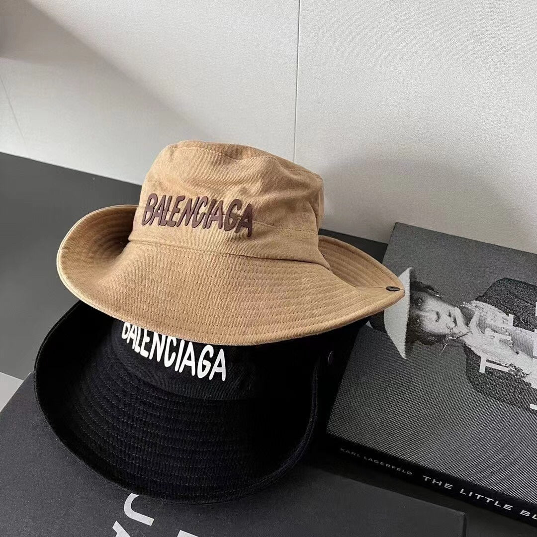 Balenciaga - Выстиранная рыбацкая шляпа на шнуровке