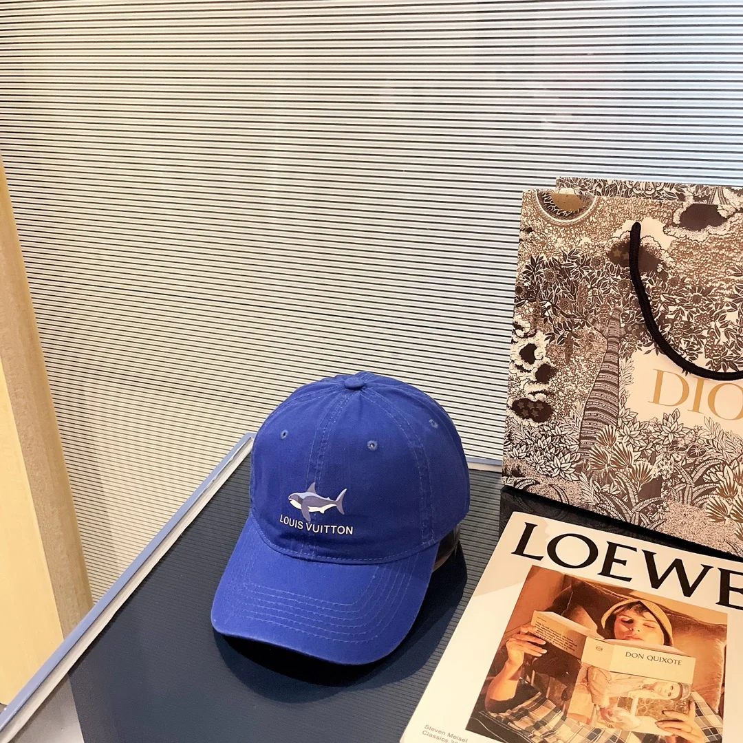 LV - Новая бейсболка с рисунком акулы - Разные цвета - 1