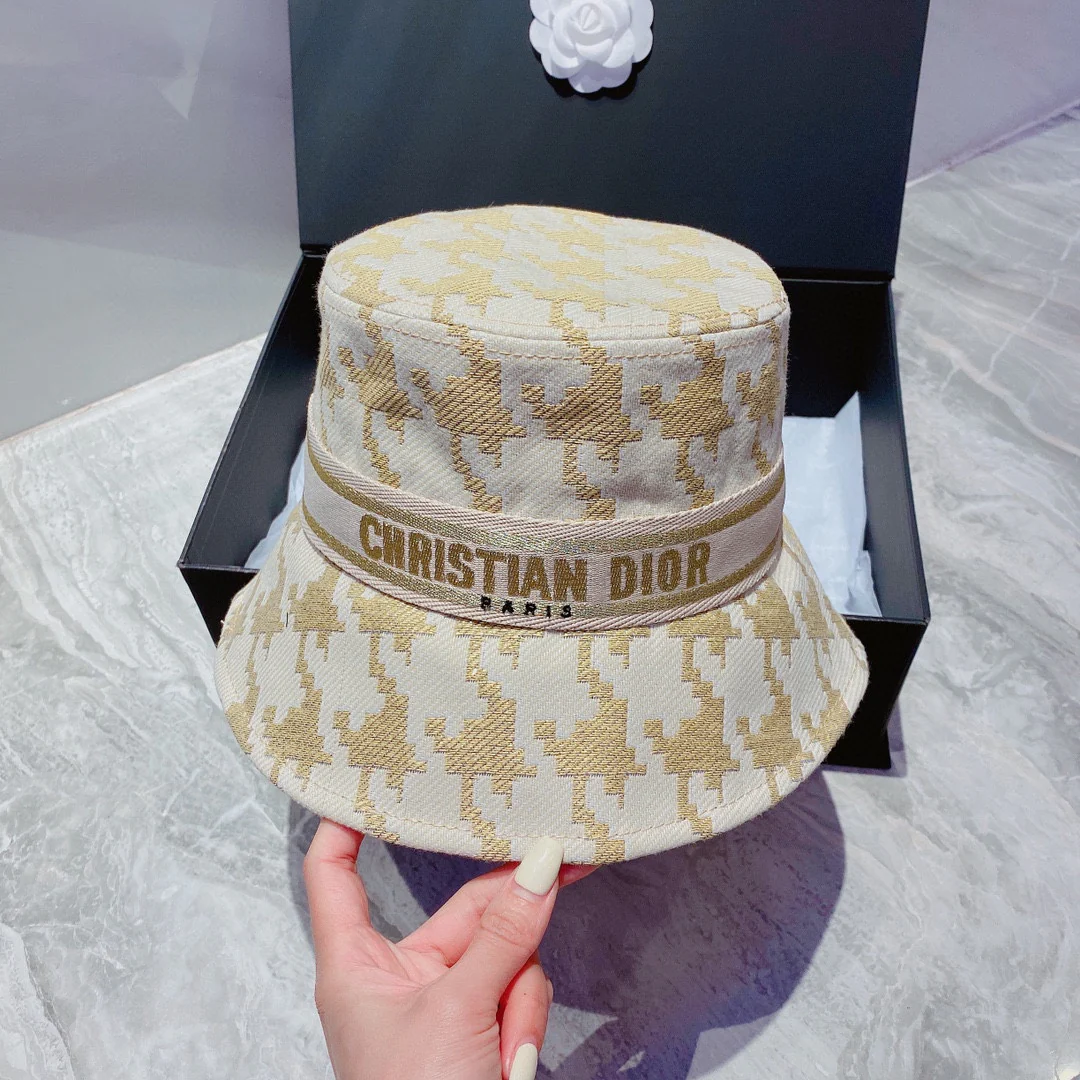 Рыбацкая шляпа Dior в клетку ?гусиная лапка? — жёлтая