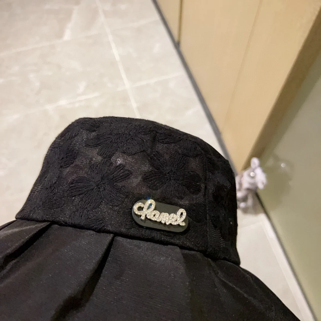 Новинка сезона весна/лето 2023 от Chanel - Кружевная рыбацкая шляпа - Черная