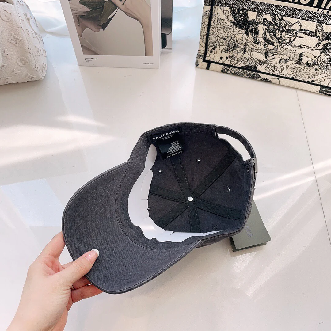 Хлопковая всесезонная бейсболка Balenciaga - серая