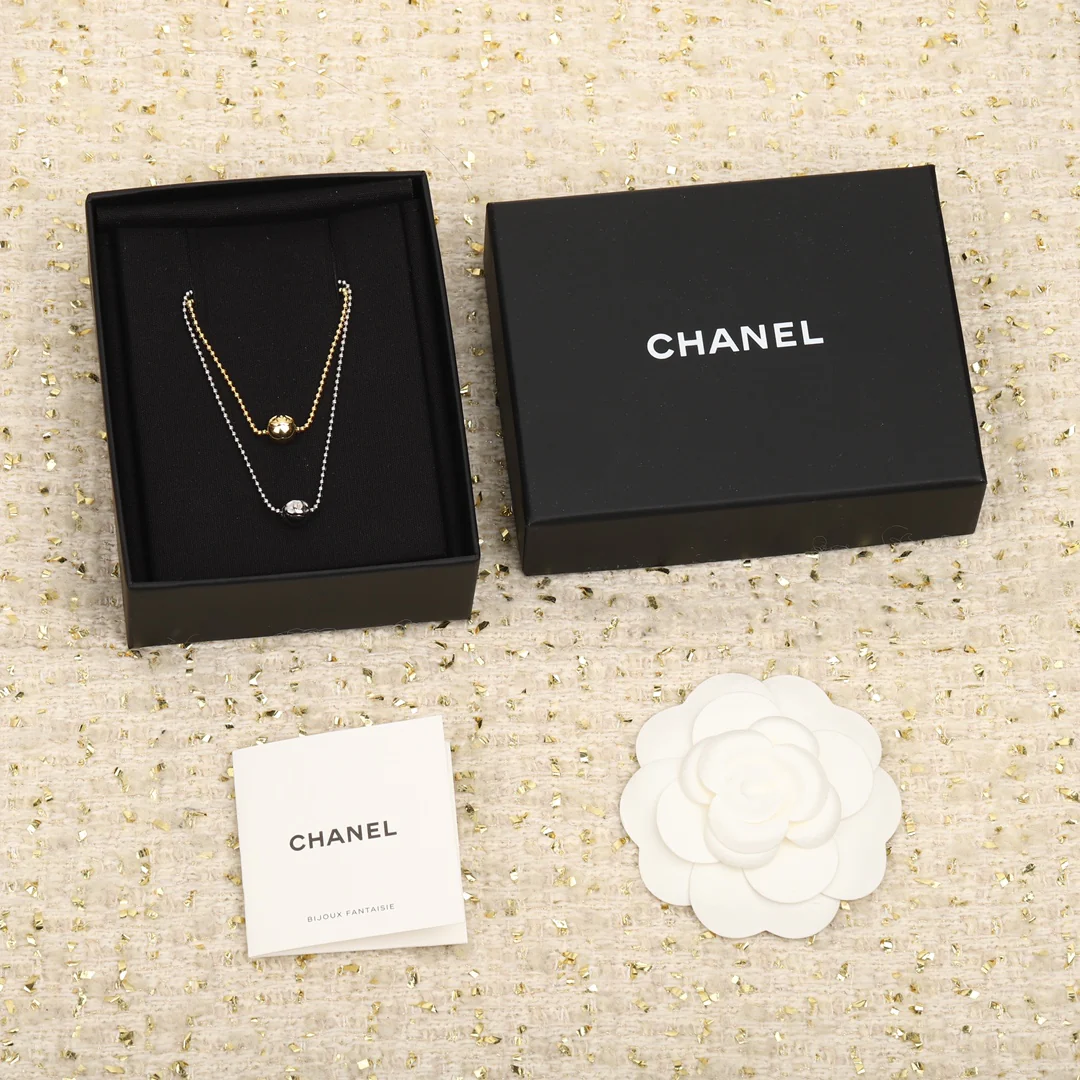 Колье Chanel 537
