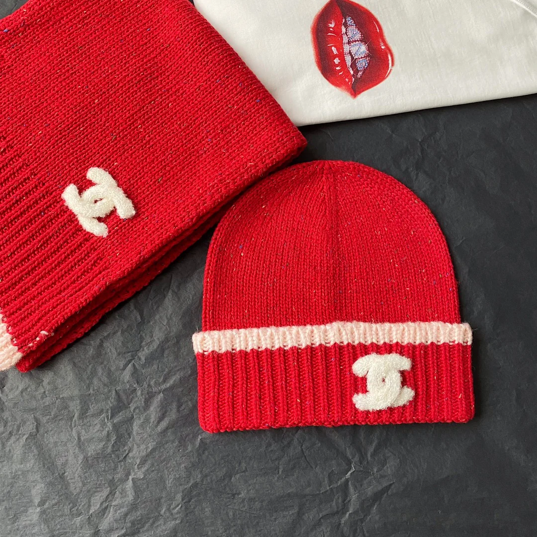 Chanel - Модная шерстяная вязаная шапка - Красная