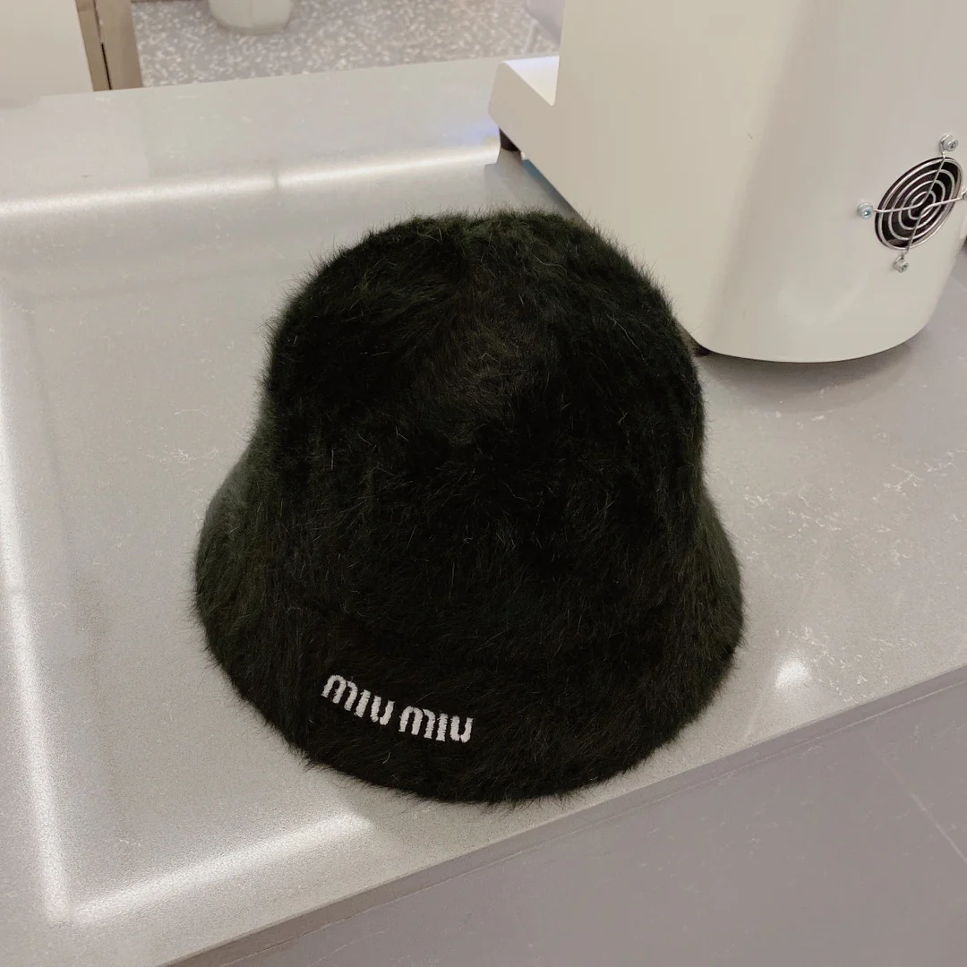 Miu Miu - Рыбацкая шляпа из кроличьего меха - Черная