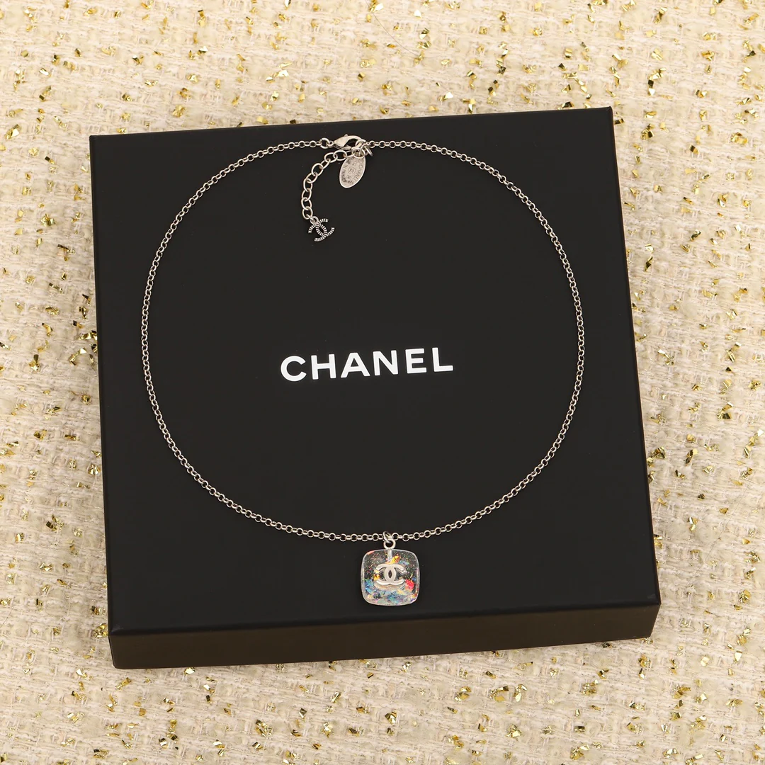 Колье Chanel 609