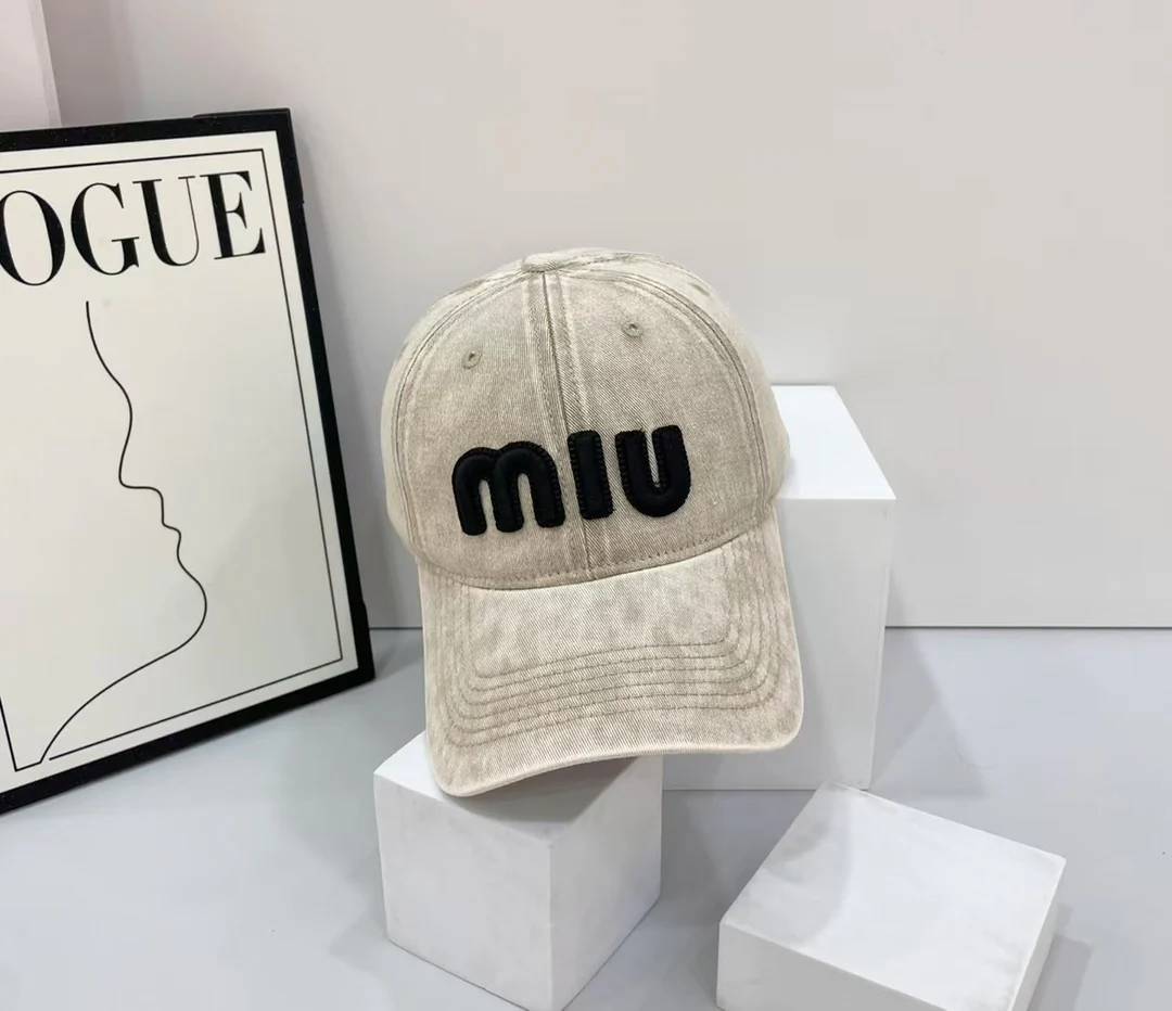 Бейсболка Miu Miu с эффектом потертости - 1