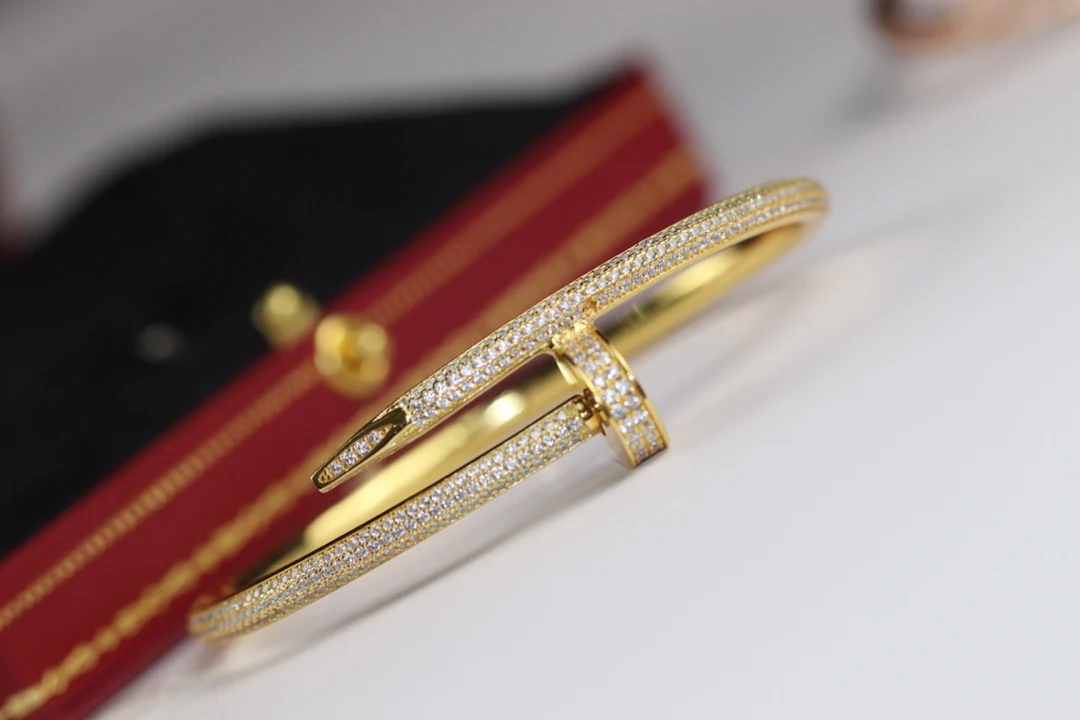 Браслет Cartier 060