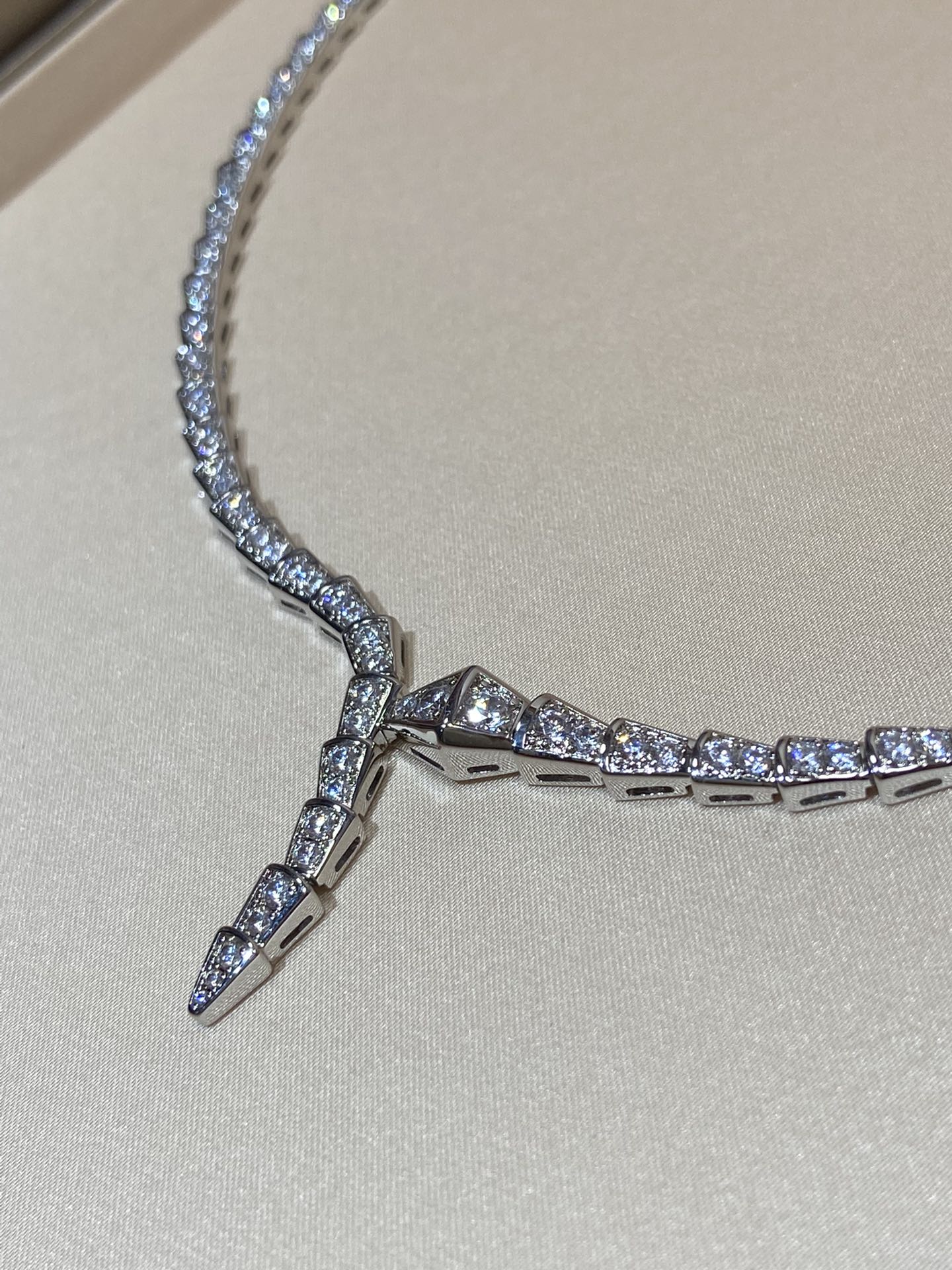 Bvlgari - Колье 021