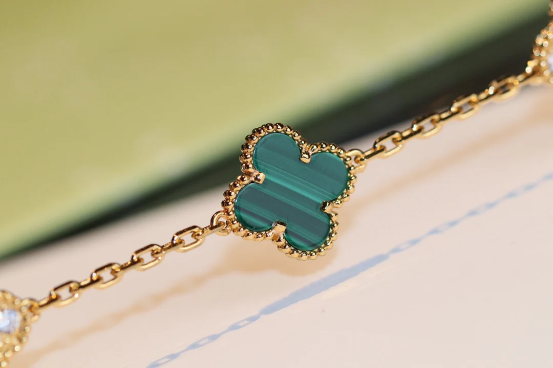 Браслет VCA - 7