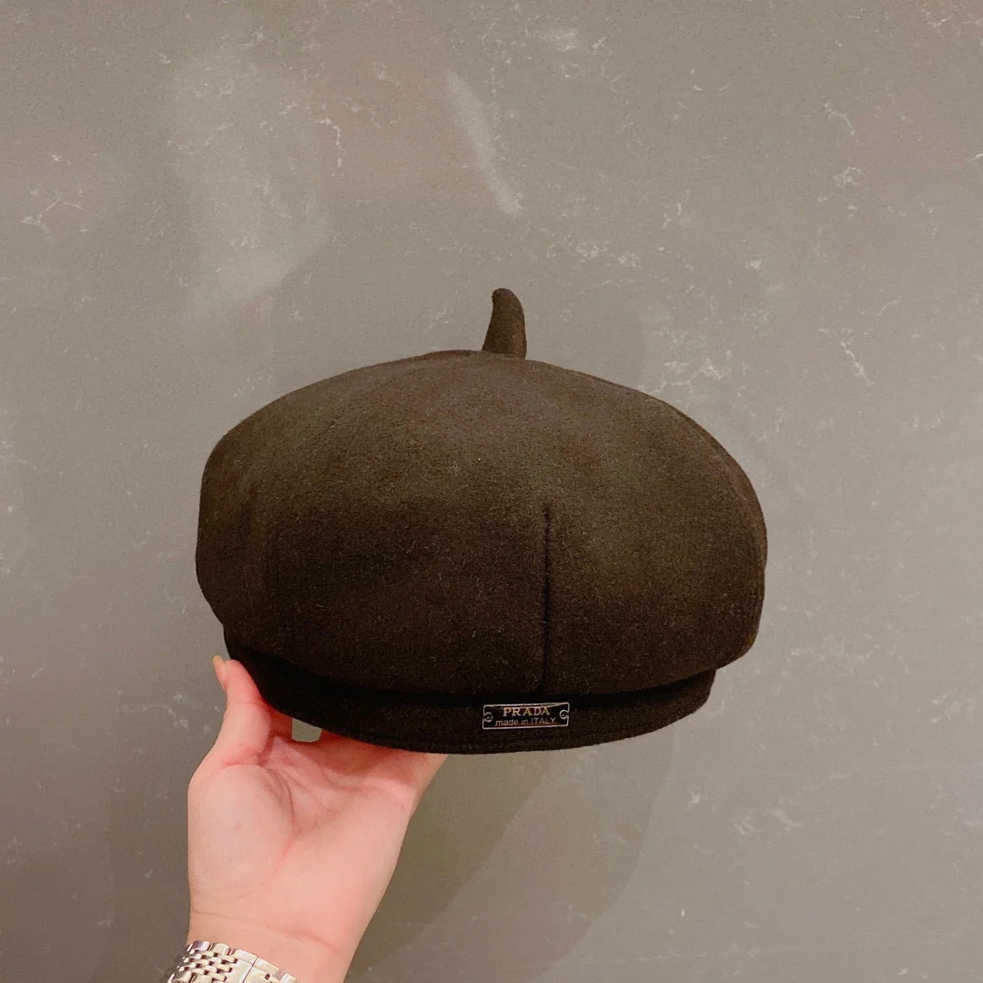 Шерстяной берет Prada - черный - 1
